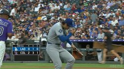 アクシデント告げる“虫の知らせ”だった？大谷翔平の顔付近にブ～ン 虫襲来にビクッ！