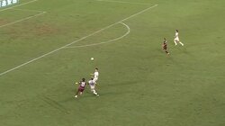 「何してんねん」神戸に逆転負けの清水守備陣にファン辛辣「ボロが出てきてる」味方同士が交錯→クリアミスからの失点に「責められない」と同情の声も