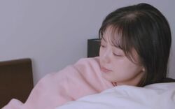 ノンノモデル妻・紺野彩夏、太ももあらわなショーパン部屋着姿に「超美脚！」「スタイル抜群」と反響『私たち結婚しました4』第5話