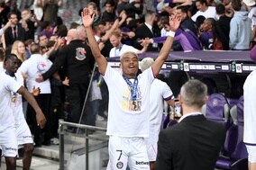 トゥールーズがリーグ・ドゥ優勝を決める…オナイウ阿道は今季2桁ゴール達成