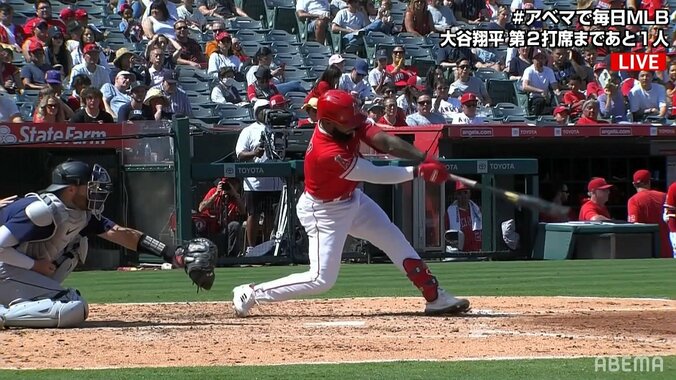 大谷翔平の同僚レンヒーフォが覚醒中！2打席連発15号は“変態打ち”解説者も「大谷じゃないんだから」 1枚目