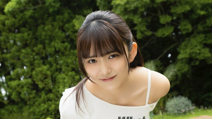 アイドルグループ「シャルロット」のリーダー・日比谷萌甘