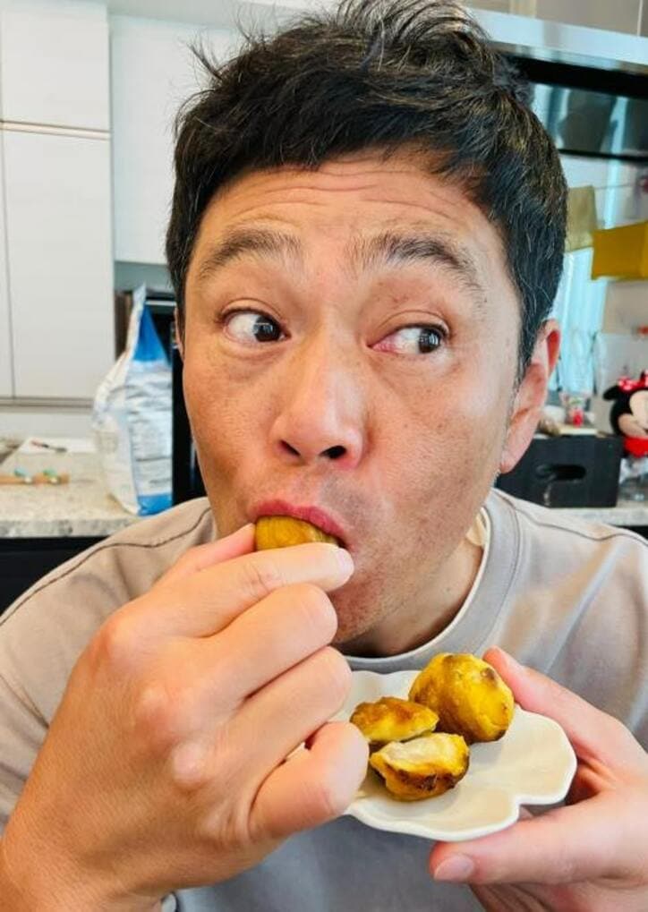  ココリコ・遠藤の妻、夫と息子達がすごい勢いで食べた物「完食しそうだね」 