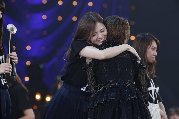 【ライブレポート】「やっぱ若月だな!」乃木坂46唯一無二のキャラクター、若月佑美の“努力、感謝、笑顔”に溢れた「卒業セレモニー」