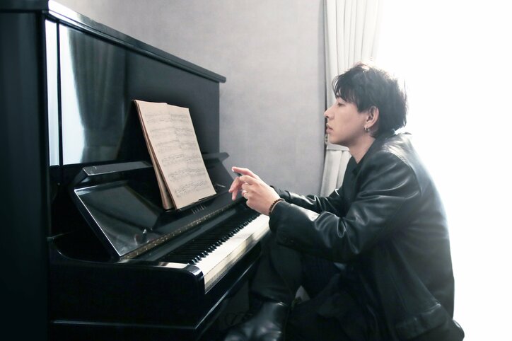 稀代のリリシストHAIIRO DE ROSSIが昨今の世情を踏まえたプロテストソングを緊急リリース！