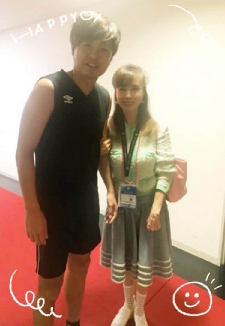 遠藤 保 仁 妻