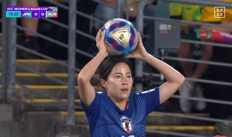 「値千金だ」なでしこ北川ひかるの“神クリア”に騒然「よく付いてった」身を挺して日本を救いレジェンドOGも絶賛【女子アジア杯】