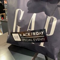 高橋愛『BLACK FRIDAY!!!』