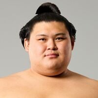 大の里
