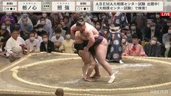 111キロが168キロを持ち上げた！小兵・照強が怪力・栃ノ心にクレーン返し ファン「ビックリ」「これはすげえ」