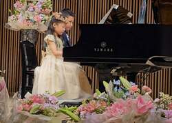  小原正子、子どもたちのピアノの発表会での出来事を報告「まさかのハプニング！」 