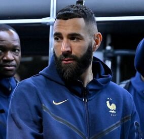 連覇を狙うフランス代表に暗雲！負傷したベンゼマのカタールW杯欠場が決定「チーム全体がカリムの悲しみを共有」