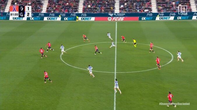 「これはエグ過ぎるロングシュート」年間ベストゴール級！久保建英の同僚、50m超の超絶ゴラッソに賛辞止まず「さすがに凄すぎる」 3枚目