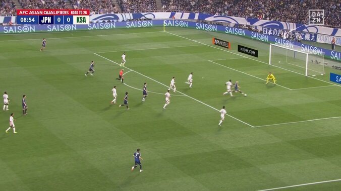 【映像】前田大然“超加速”抜け出しで2人置き去り→強烈シュート炸裂