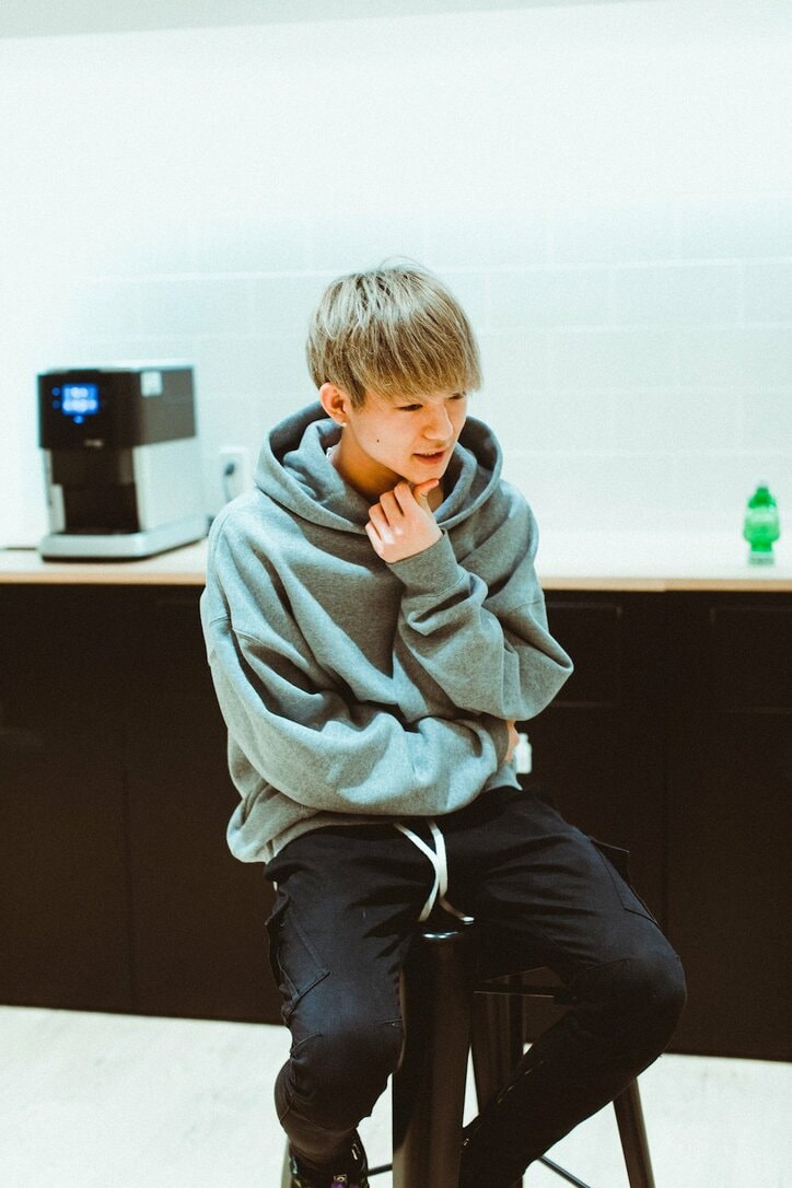 YOSHIKI EZAKI「地元のヤンキーを誘って異常なほどフリースタイルをやってた。"病気かよ"って言われるくらい」19歳の過去/現在/未来