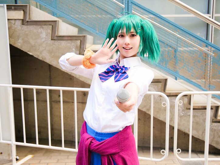 【写真・画像】『劇場版マクロスＦ ～サヨナラノツバサ～』ランカ・リーコスプレ画像　4枚目