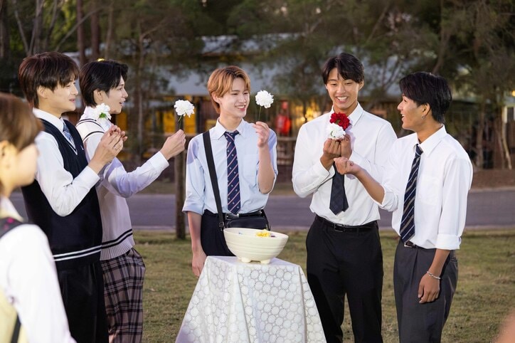 【写真・画像】「かっこいいんだけど顔！」平成ギャルにイメチェンしたおひなさま、どタイプな男子にテンション爆上がり『今日好き』夏休み編2025第2話　3枚目