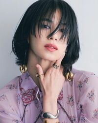 「新鮮」「めっちゃくちゃ似合う！！」佐藤晴美、ばっさりカットした“ボブスタイル”を披露し反響