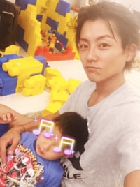 辻&杉浦家 長男の神童ぶりが話題に ノールックで日本地図を描く