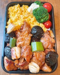 みきママ『焼き鳥弁当です!!』