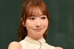 三上悠亜、セクシー女優に反対した親との関係を語る「デビュー作解禁10分前に報告」