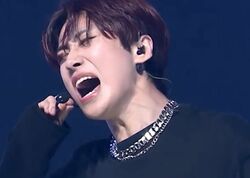 「声帯がくっつかない状態」声が出ないまま本番へ…高音ソロで衝撃の展開！審査員も呆然「フィジカルだけで押し切るなんて」