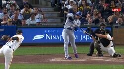 一体、何が？ 大谷翔平、とんでもないボールを“絶叫スイング”→まさかの結末に「はやすぎだろ」