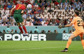 必死のゴール主張もC・ロナウドはボールに触れておらず…公式球提供のアディダスが見解示す