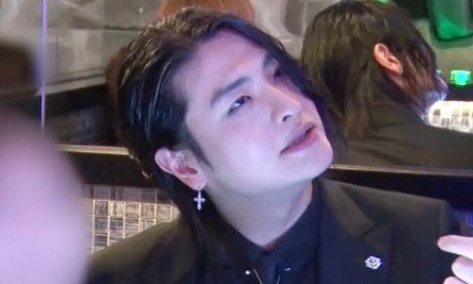 【写真・画像】軍神が2年ぶりにプレイヤー復帰！圧倒的な神接客に絶賛の声「圧巻」「ちょっとレベル違いますね」　1枚目