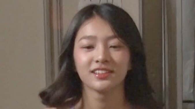 【写真・画像】“とある村出身”の現役女子高生グラドル、ドッキリでパイまみれに「えぐ〜！」 　1枚目