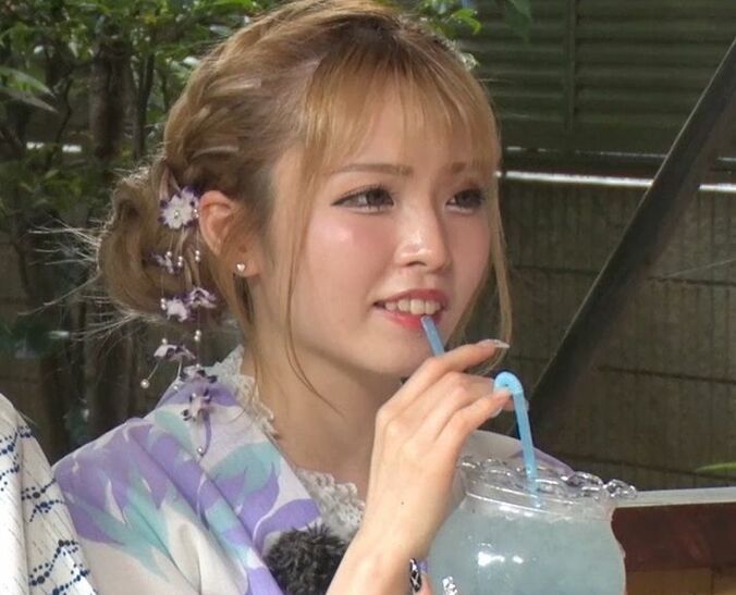 【写真・画像】ママは美人ギャル！11歳の小学生ギャル、目覚めたきっかけ＆憧れの存在明かす　1枚目