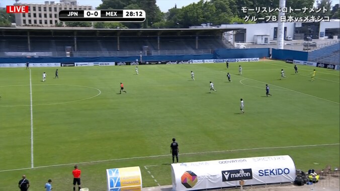 「ネクスト彩艶だ」U-20日本代表GKの“低弾道ピンポイントフィード”に称賛続々！「キック上手い」「良い質のボール」ピサノ・アレックス幸冬堀尾が攻撃の起点に 3枚目