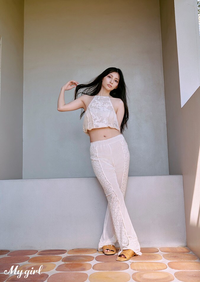 ビジュアルブック「My Girl vol.43」掲載カット