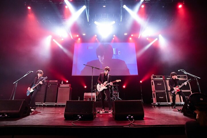 綾野剛、北川景子からのビンタは「早すぎて見えない」 『ドクター・デスの遺産-BLACK FILE-』共演エピソード