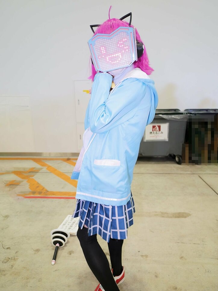 [Photos/Images] Adjusting 0.1mm Errors with Filing... A High-Tech 'Love Live!' Rina Cosplay with a Board Created Through Enormous Effort 4th