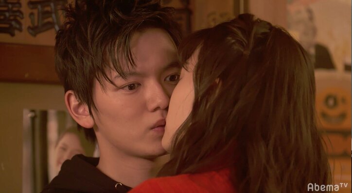 橋本環奈×板垣瑞生×大野いとに三角関係フラグ！？『1ページの恋』第2話