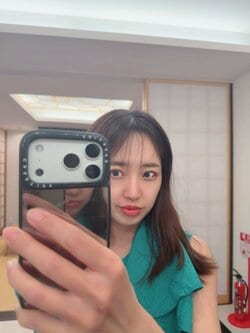 川崎希、目の不調を報告「痛々しい涙」実際の様子も