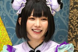 セクシーチャイナ服姿のえなこ、ヤンチャ芸人たちから苗字を提案されるも…思わず苦笑い 