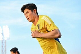 谷口彰悟が齊藤俊秀コーチと行なうイメージトレーニング。31歳、Ｊリーガーの星はコスタリカ戦でW杯デビューなるか