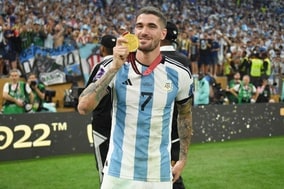 ”汗かき役”としてW杯制覇に大きく貢献…アルゼンチン代表MFデ・パウル「26人全員が命を捧げた」