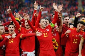 「シンプルだけどかっこいい」ウェールズ代表の“W杯で勝てそう”な新ユニホームが好評！「すぐ買います」