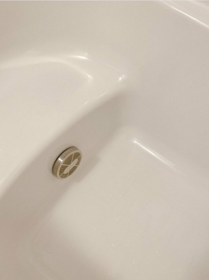 菊地亜美、浴槽の“掃除出来ない”部分の汚れに驚き「珍しくないそうです」