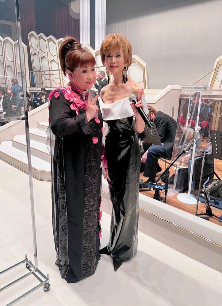 小柳ルミ子 天童よしみの母親を心配している理由 足を骨折なさって 話題 Abema Times