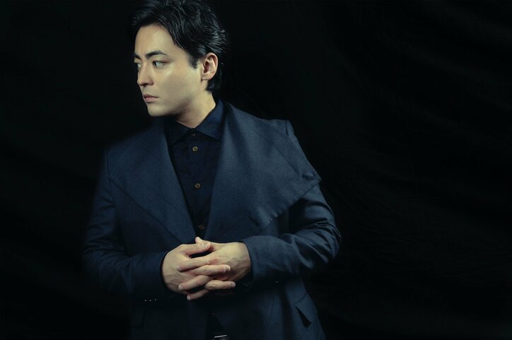 「会う前からずっと好き」山田孝之＆佐藤健、“両想い”な関係を語る 『ハード・コア』インタビュー