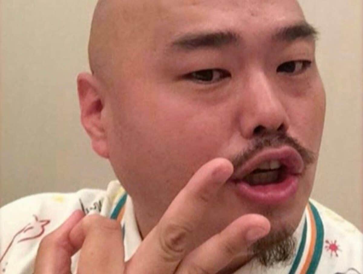 年をとらない！？クロちゃんの“15年の顔の変化”を比較し衝撃「変わらん