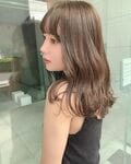 「これは見惚れる」「かわいすぎます」NANAMI、ヘアカラーチェンジ後の振り向きショットに反響