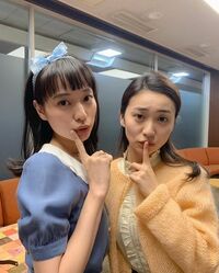 戸田恵梨香＆大島優子のお揃いのポーズきめた2ショットに反響「かわいすぎるから」