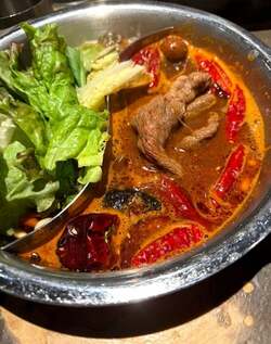 藤あや子、孫も参加した女子会ディナーを報告「もうすっかり常連です」