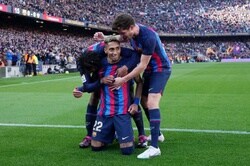 アラウホが一発退場も…バルサ、ハフィーニャ弾でリーグ戦2試合ぶりの白星