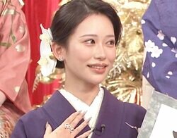 ダイエット薬にハマり…ママキャバ嬢「35キロまで落とした」「カリッカリに」当時を明かす